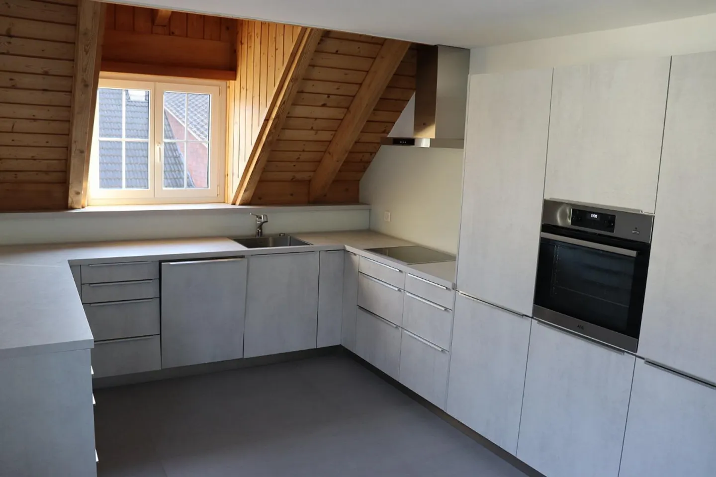 Spacious 4.5-room maisonette apartment in Maienfeld - Photo 1 of 8