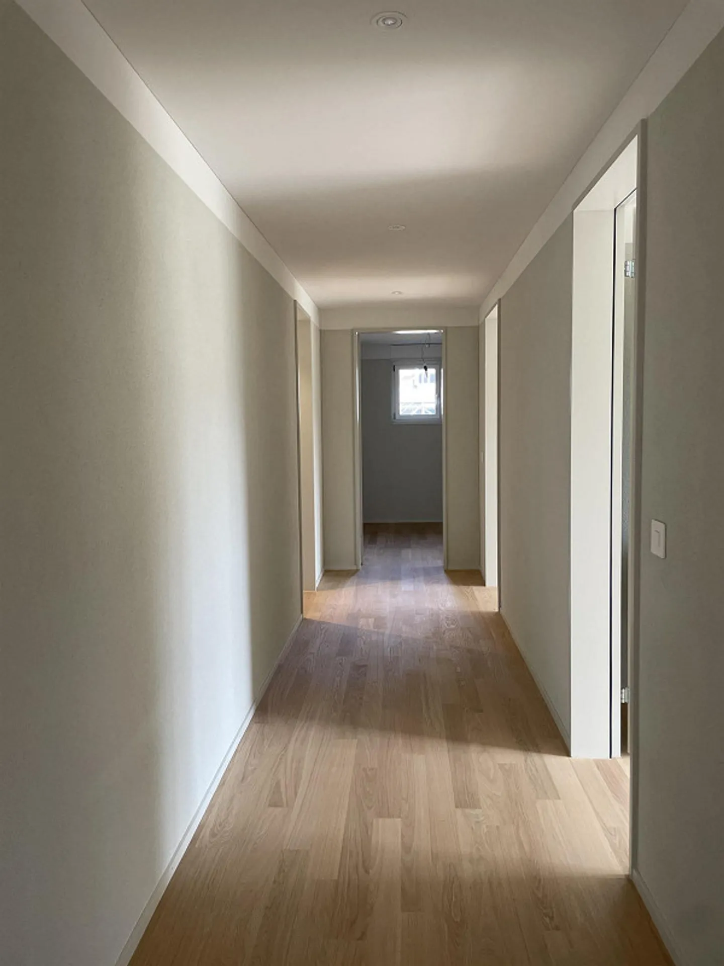 Charming Family Apartment - Photo 7 of 20