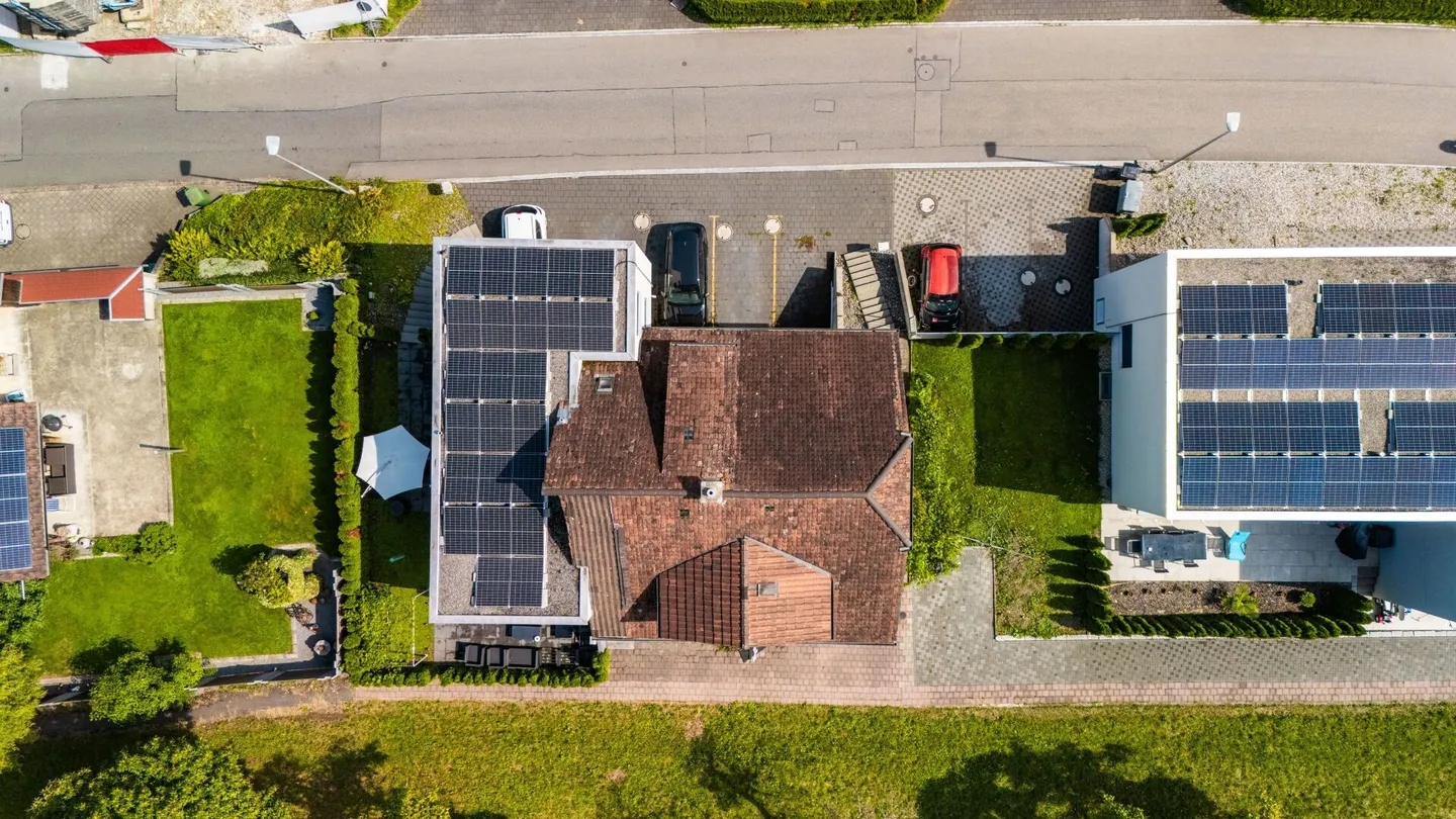 2-family house with garden and 4 parking spaces in Reinach AG - Photo 13 of 14