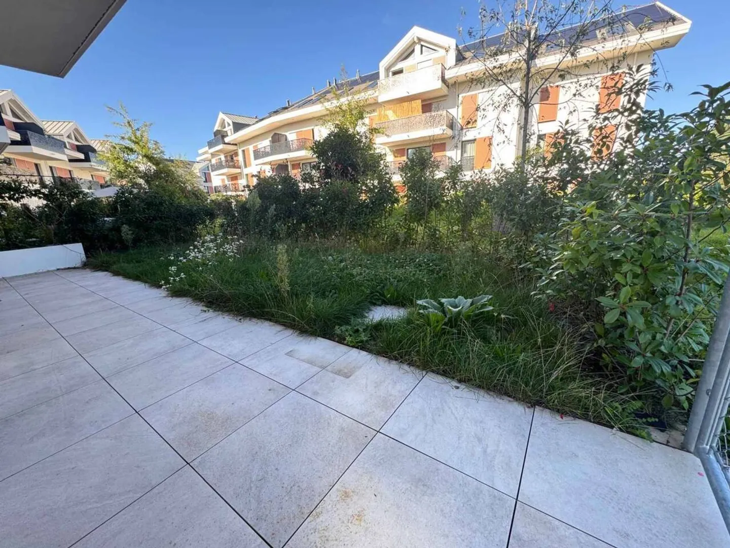 Neues 2,5-Zimmer-Apartment mit Terrasse und Garten! - Foto 5 von 13