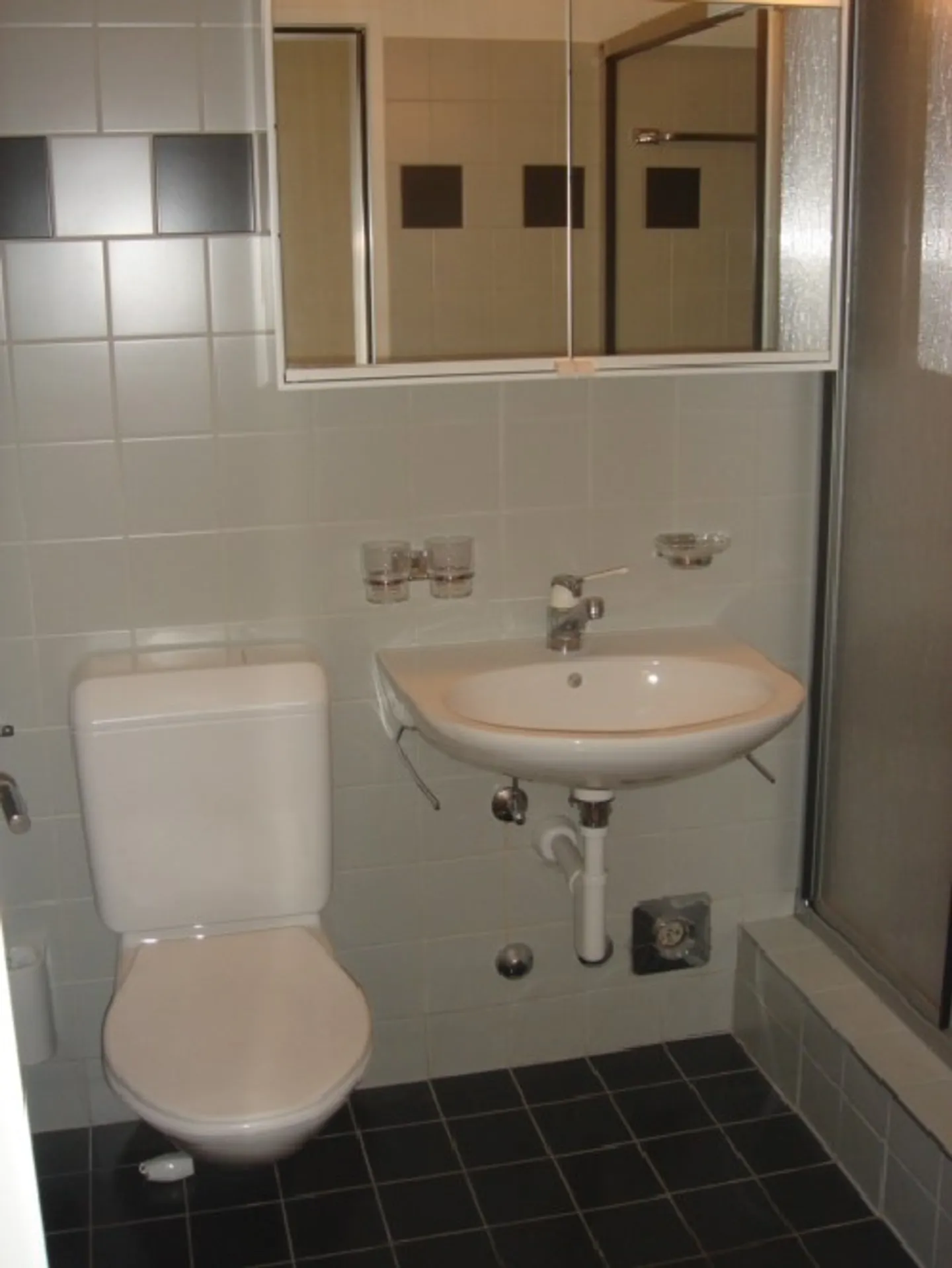 Exklusive 6 Zimmer-Wohnung mit Dachterrasse - Foto 4 von 6