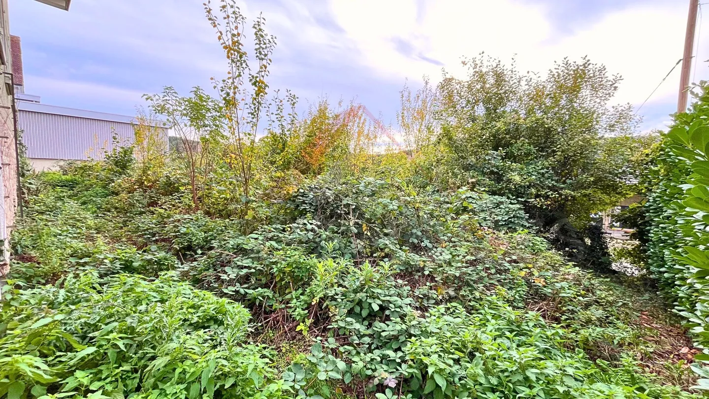 Terreno di 565 m² con edificio da ristrutturare o da costruire - Boncourt (JU) - Foto 3 di 7