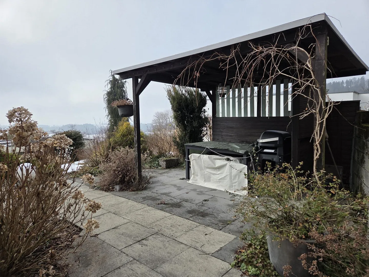 Bright and beautiful 2.5 room apartment in the green with wonderful views - Photo 14 of 14