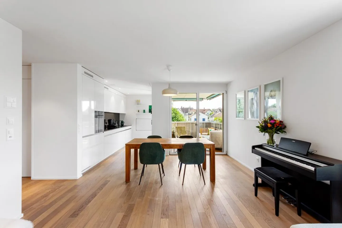 Moderne 3.5-Zimmer Wohnung - Foto 3 von 9