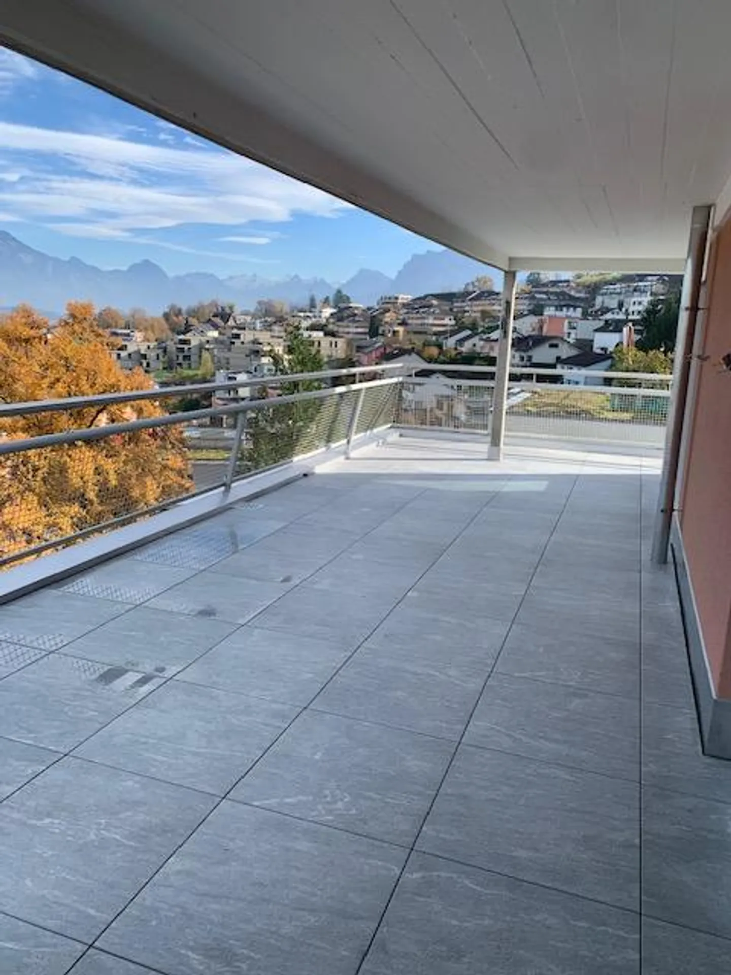 In the popular Hirtenhof district - Photo 12 of 14