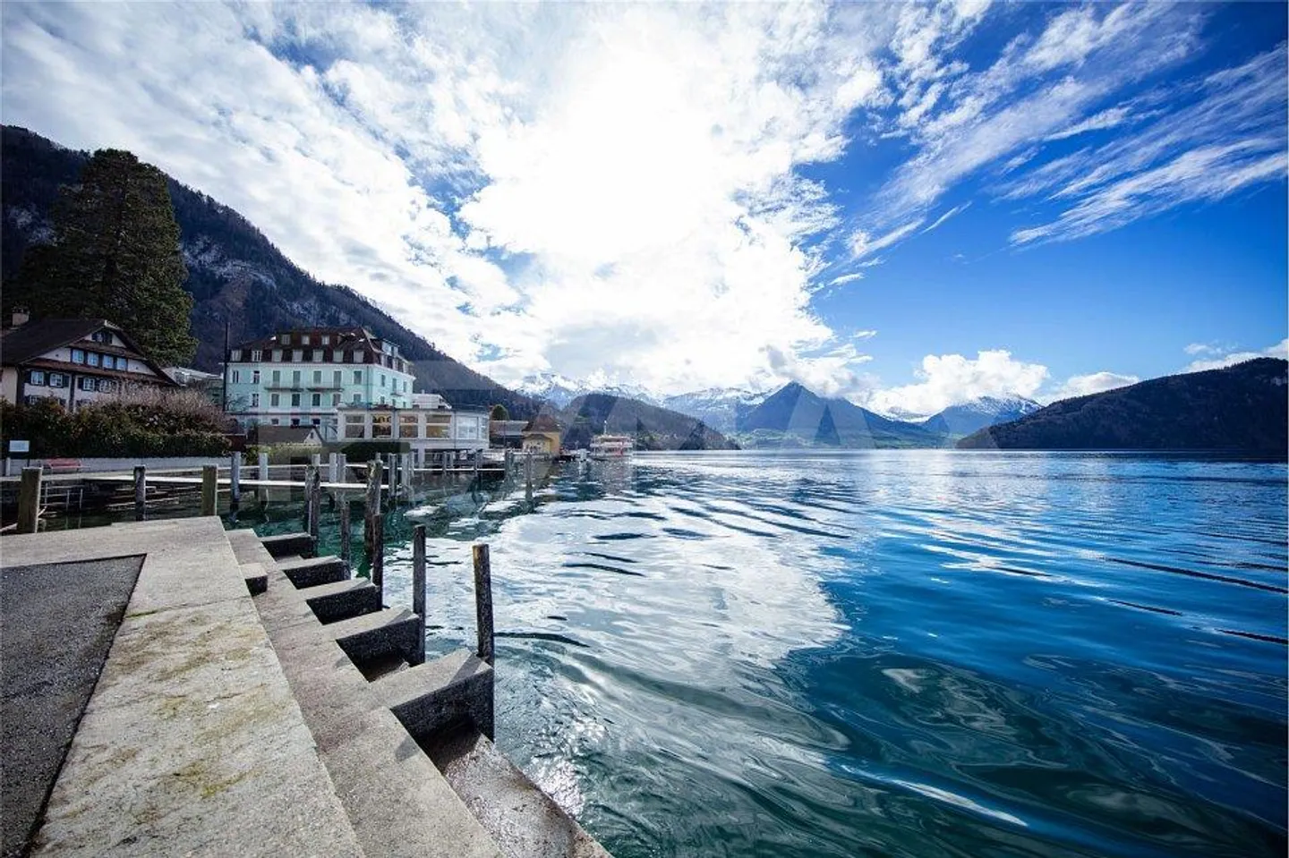 Modern 4.5-Room Apartment at Lake Lucerne - Interesting Offer - Photo 13 of 13