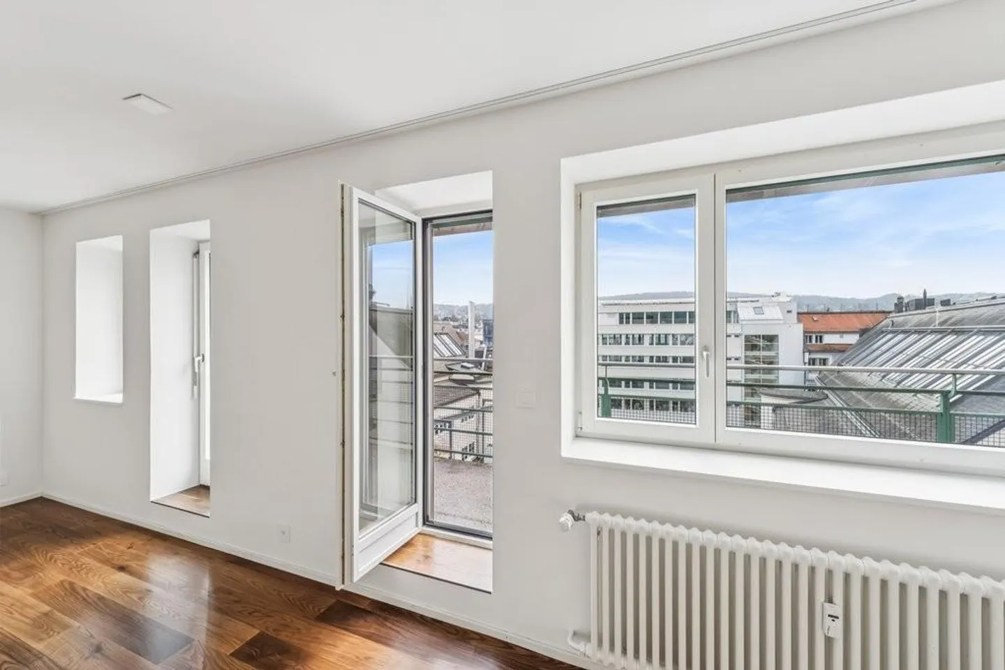 Bel appartement de 2,5 pièces sur la promenade du lac - Photo 4 sur 11