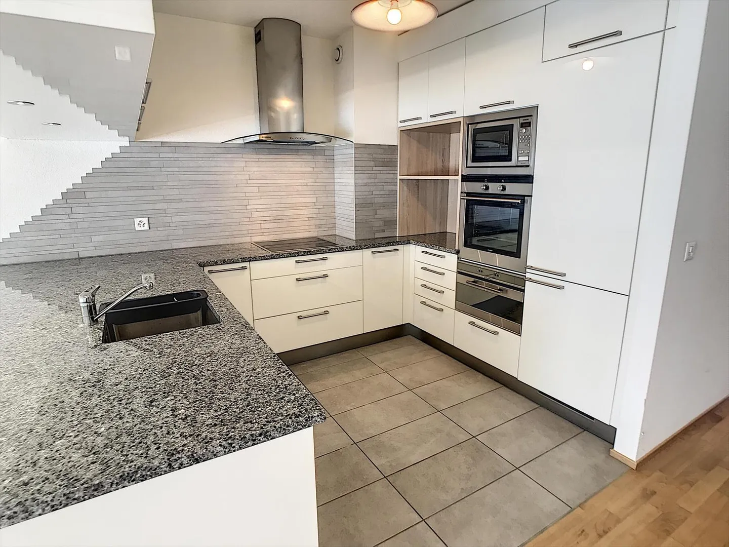 4,5-Zimmer-Wohnung - Foto 2 von 8
