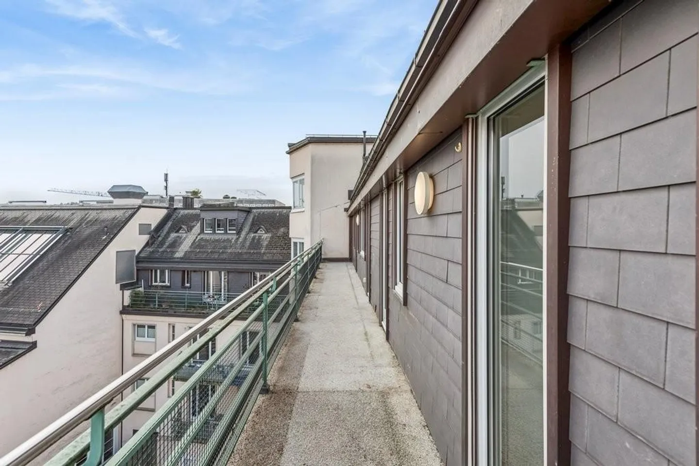 Bel appartement de 2,5 pièces sur la promenade du lac - Photo 5 sur 11