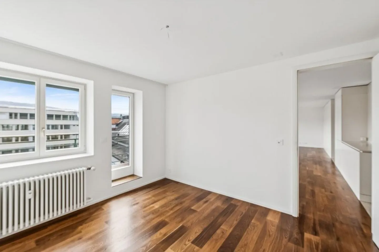 Bel appartement de 2,5 pièces sur la promenade du lac - Photo 7 sur 11