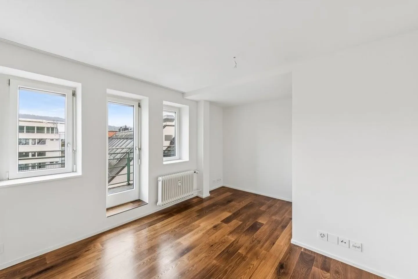 Bel appartement de 2,5 pièces sur la promenade du lac - Photo 9 sur 11