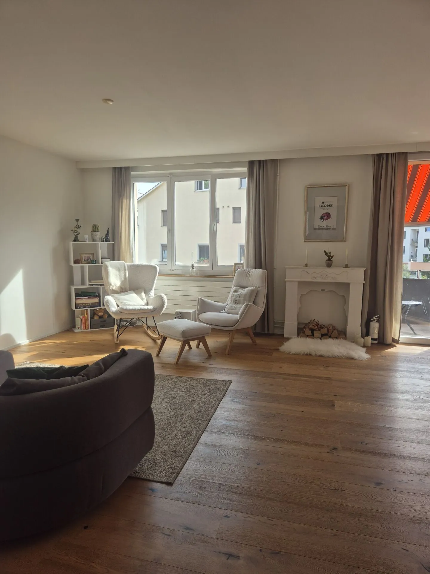 Maisonette di 3.5 locali in posizione privilegiata - Albisriederplatz Zurigo - Foto 5 di 13
