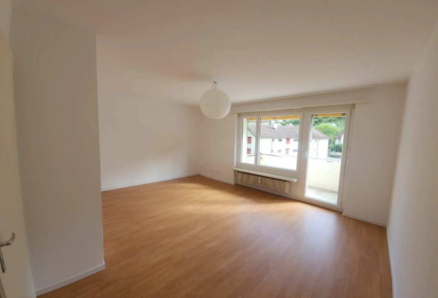 Appartement agréable de 3 pièces - Photo 7 sur 9