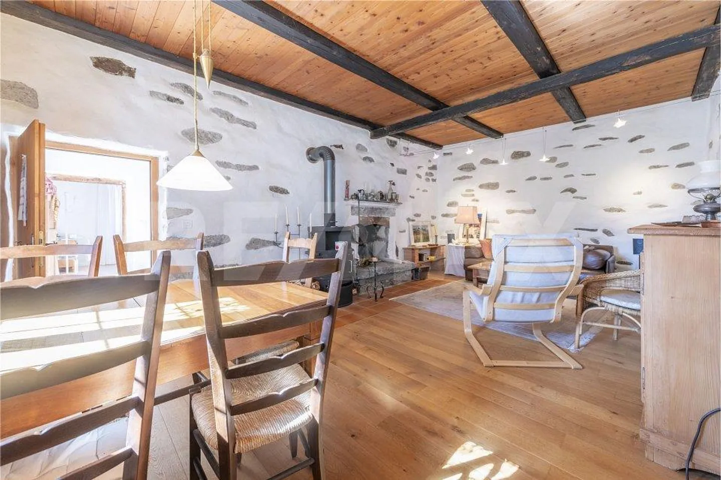 Holiday apartment - Photo 2 of 13