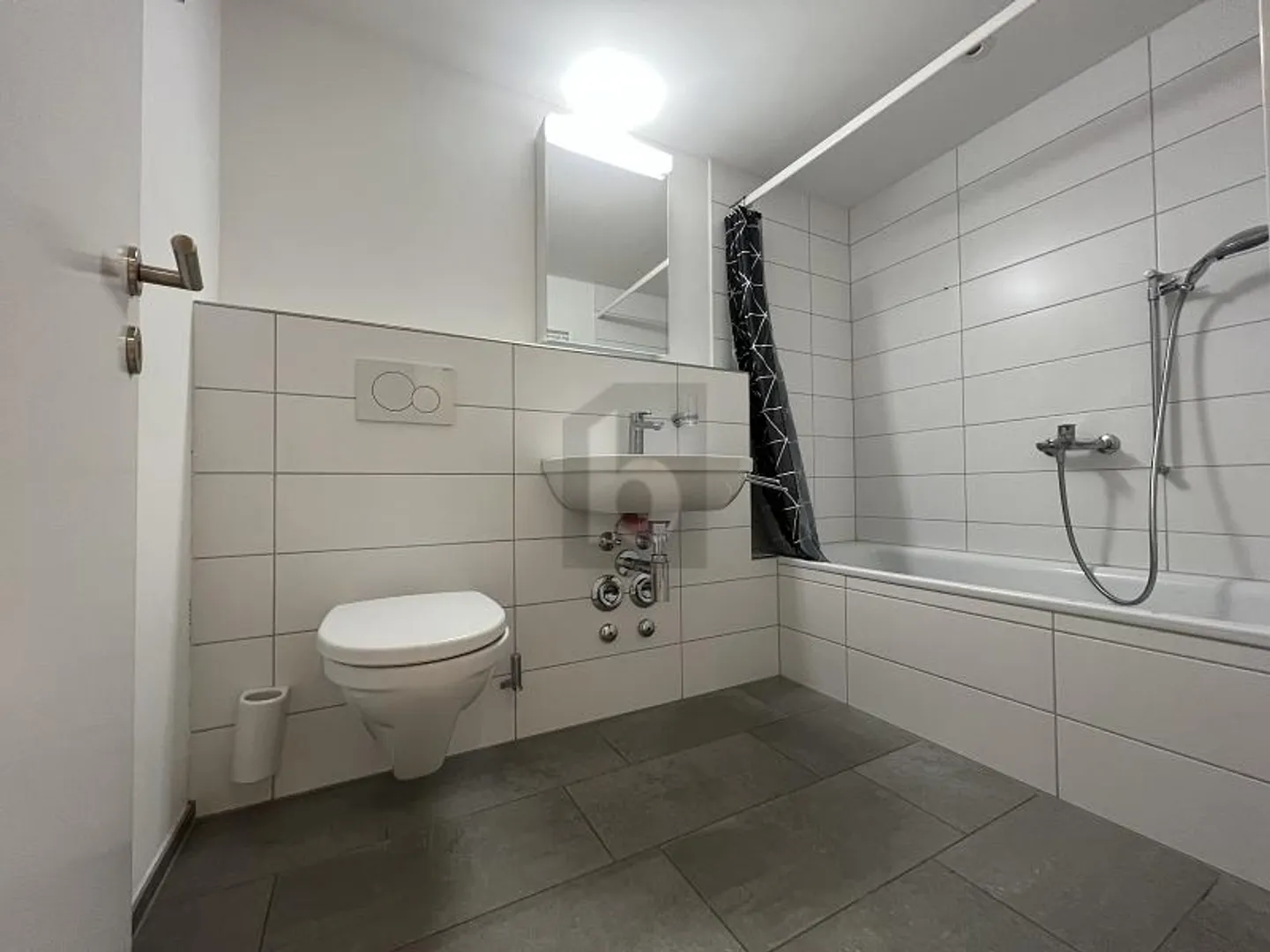 Appartement 2.5 pièces élégant - Photo 4 sur 5