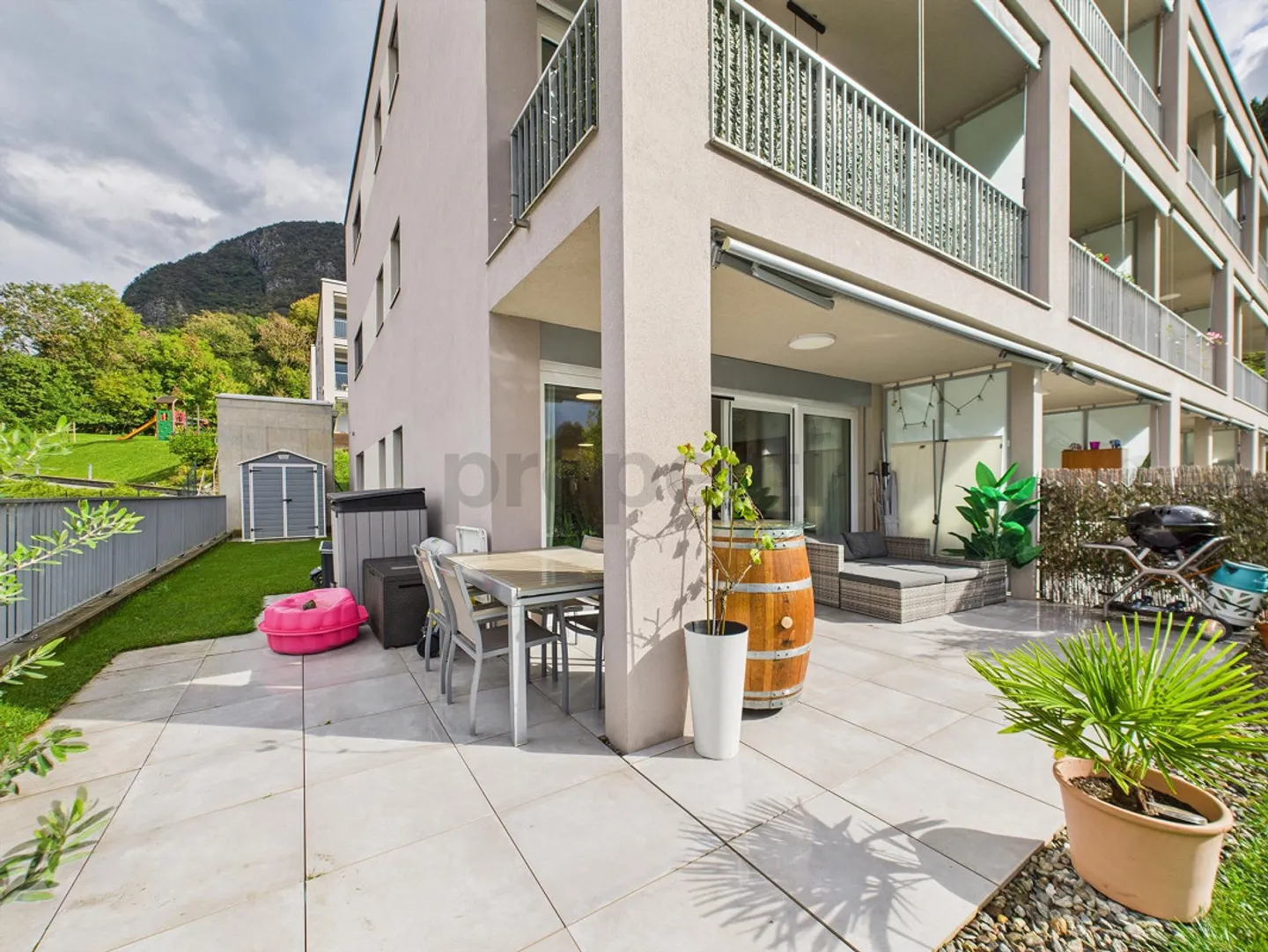 Modern Elegance with Private Garden in Pazzallo - Photo 10 of 13