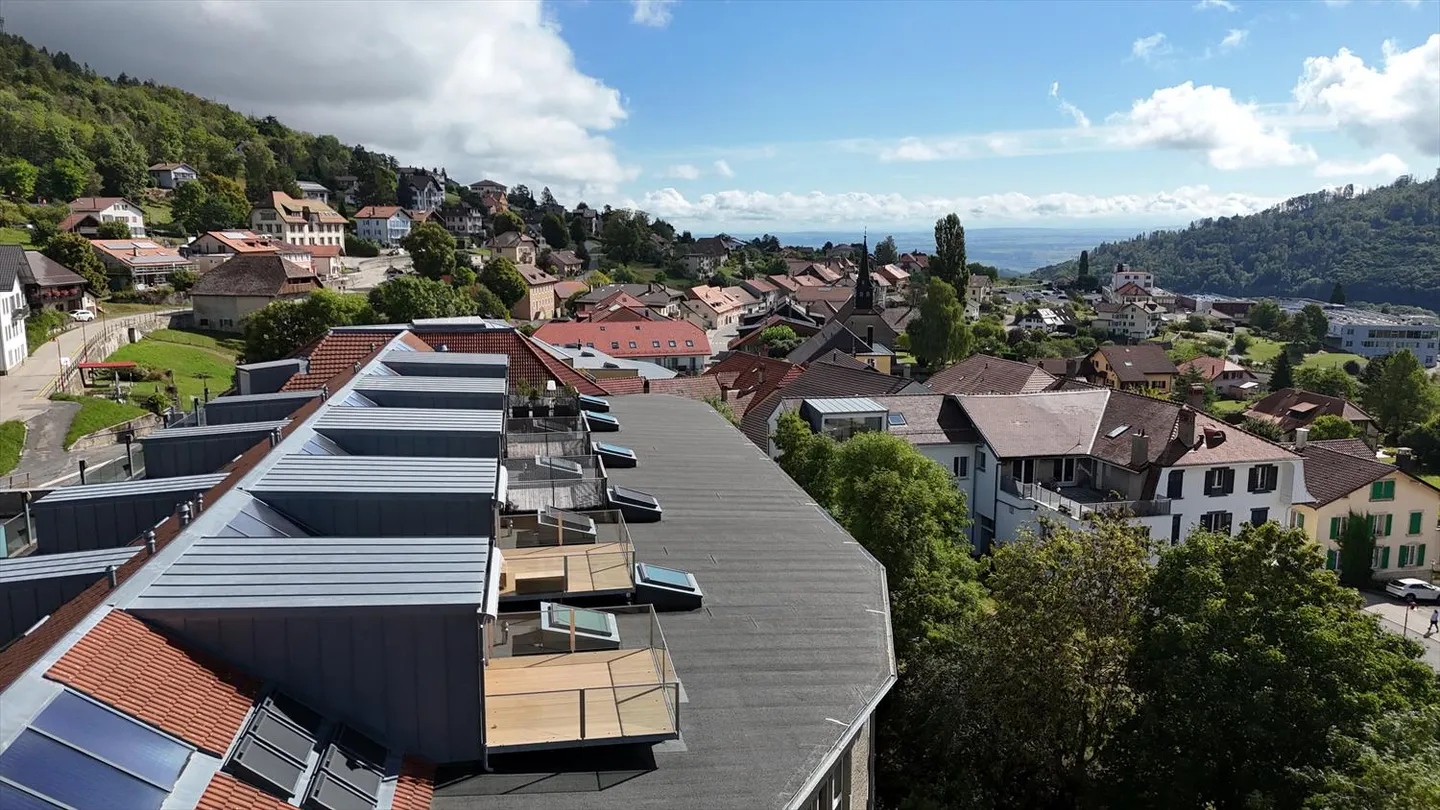 Magnifico loft di 2,5 locali con vista mozzafiato a Ballaigues - Foto 11 di 12