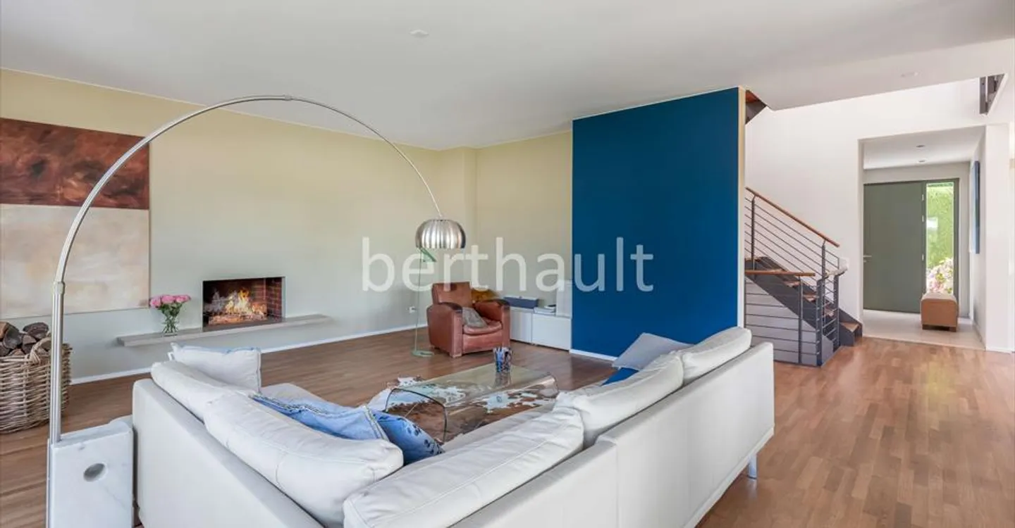 Villa 7 rooms - Photo 3 of 23