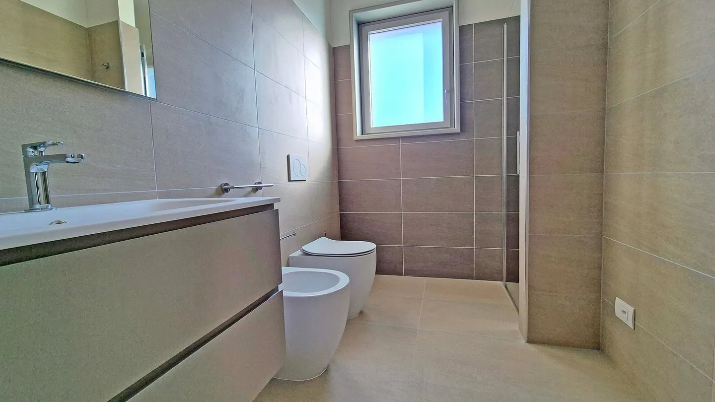 Appartamento nuovo di 2,5 locali anche come B&B e casa vacanza - Foto 4 di 6