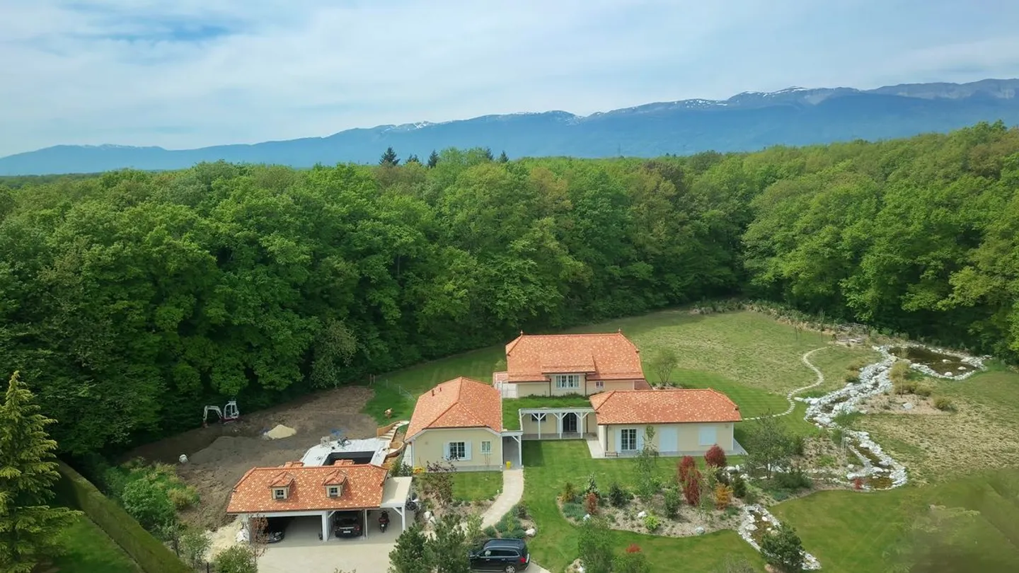 Villa - Foto 1 von 2