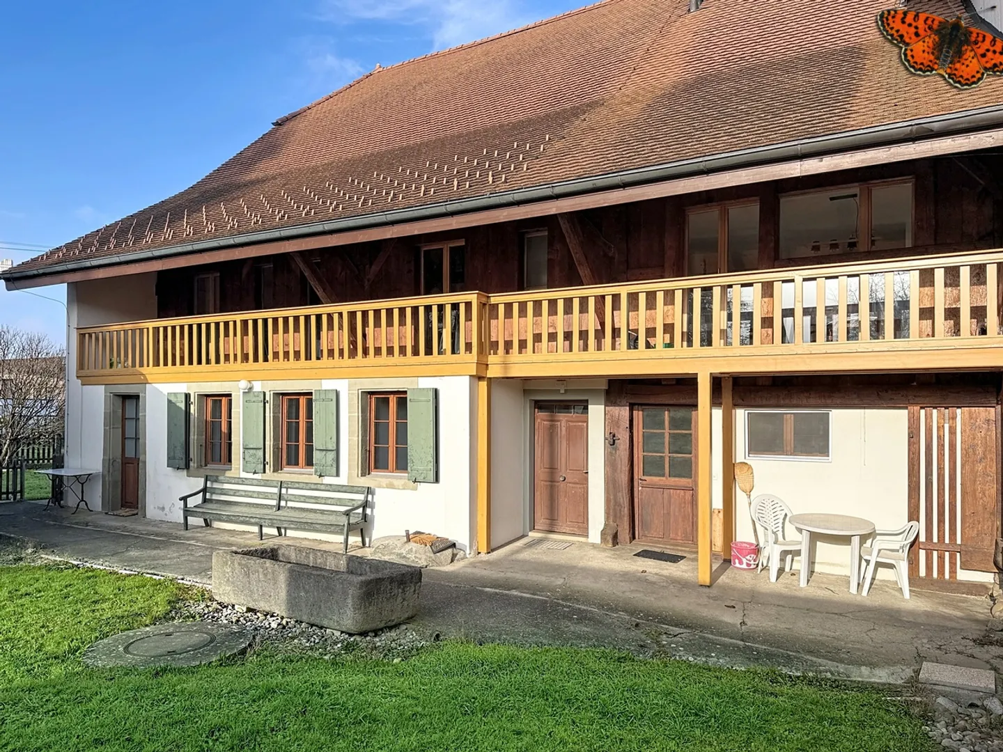 Apartment for rent - Photo 2 of 11