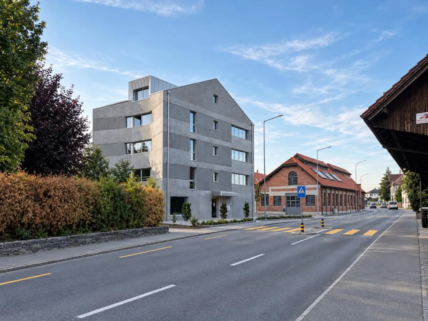 Prima locazione: Ampio studio/spazio commerciale in un moderno nuovo edificio - Foto 1 di 7