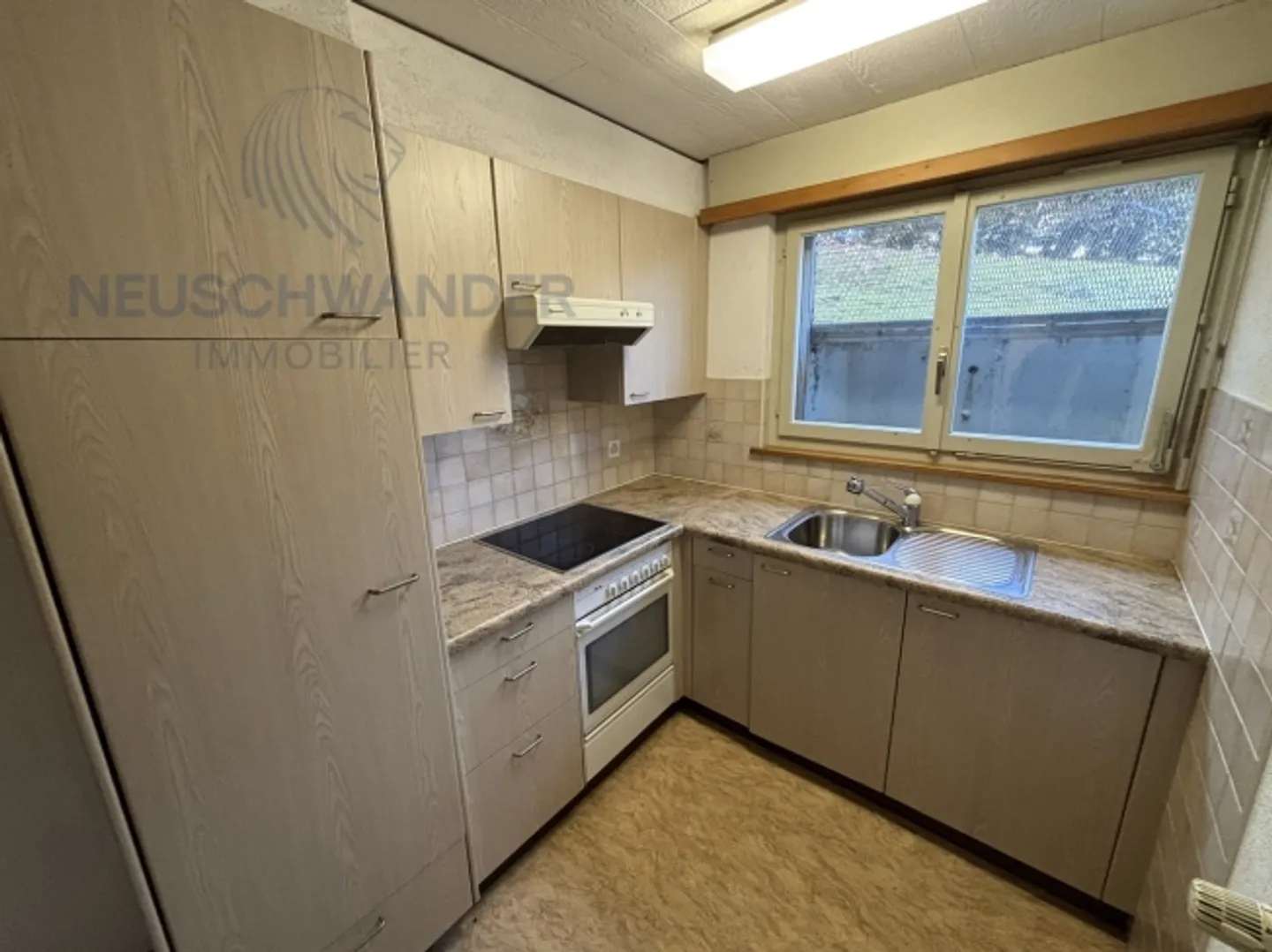 Charming house in Develier with studio and garage - Photo 8 of 19