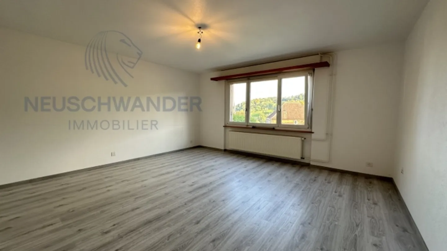 Charming house in Develier with studio and garage - Photo 10 of 19