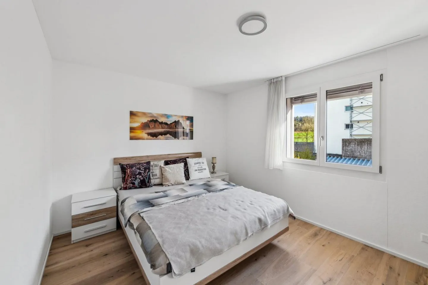 High-quality, light-flooded apartment in modern architecture - Photo 9 of 11