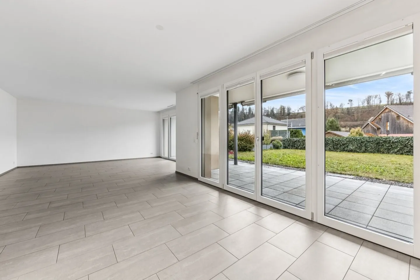 Ihr Rückzugsort für entspannte Stunden - hell, modern und komfortabel - Foto 3 von 8