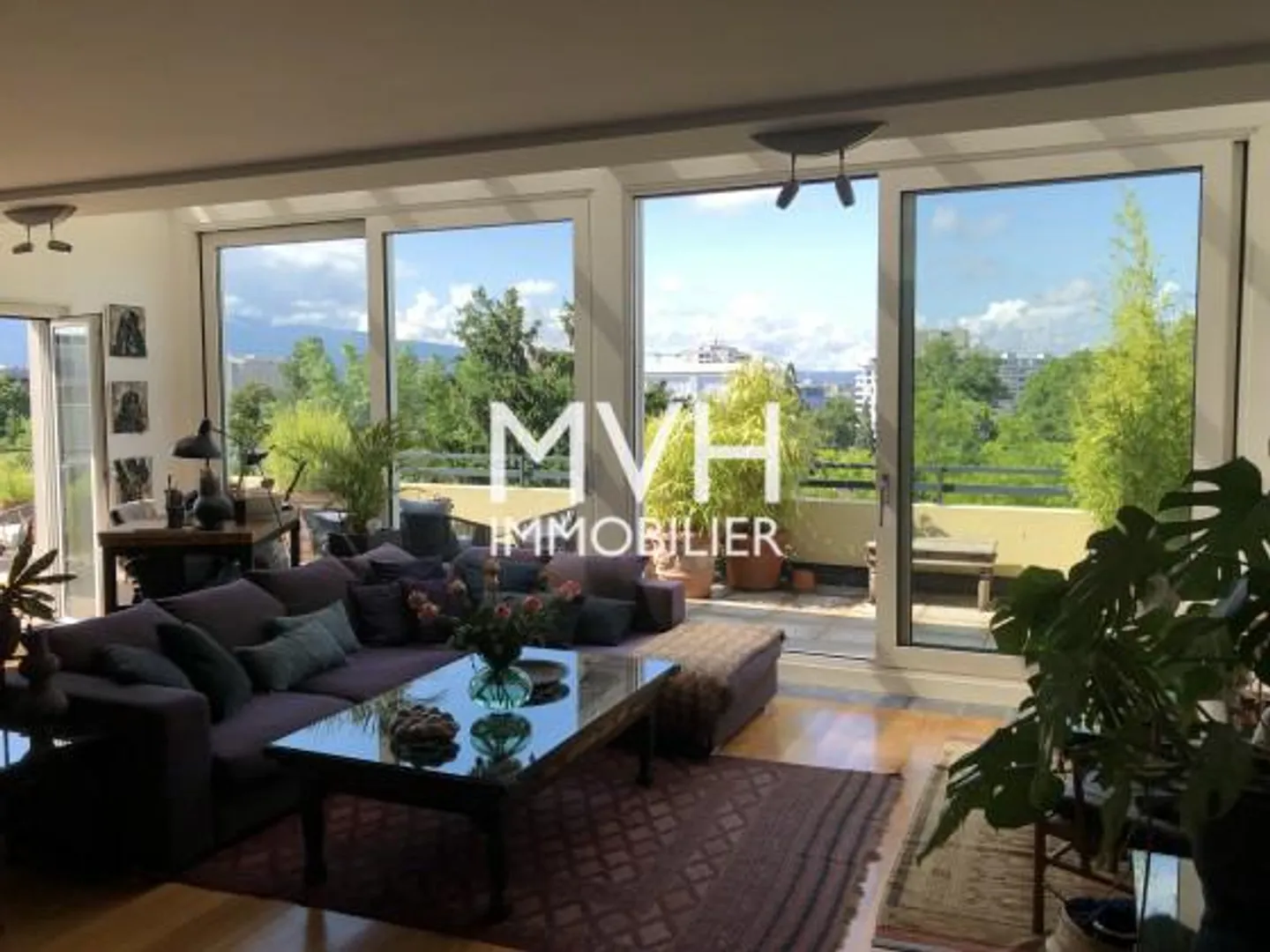 Penthouse de Luxe - Photo 1 sur 8