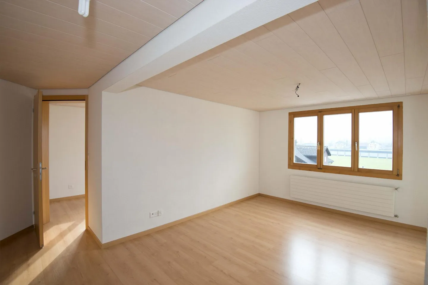 Beautiful bright 3-room apartment - Photo 5 of 6
