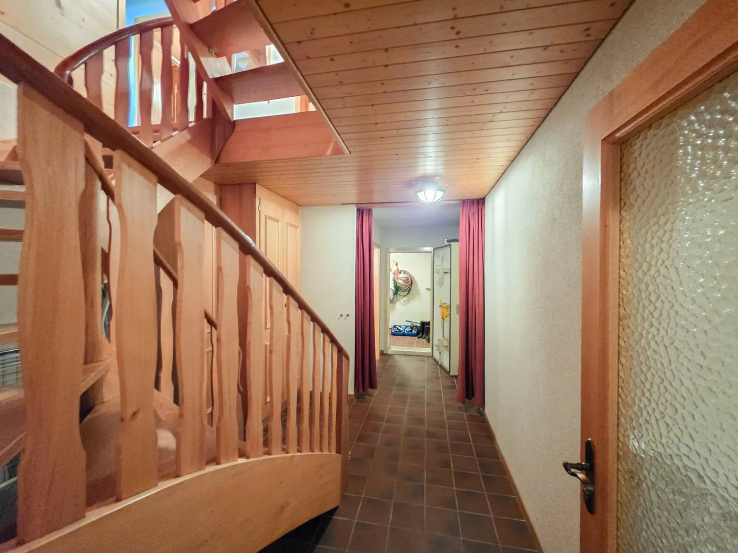 Chalet mit Einliegerwohnung - Foto 38 von 49