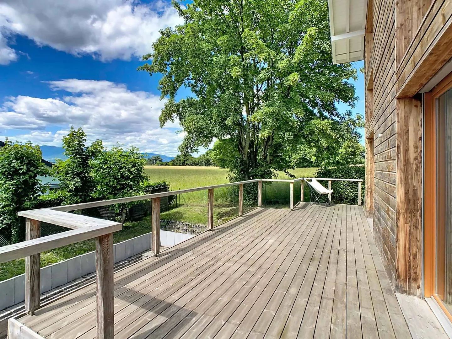 Contemporary Single Family Home - Photo 6 of 11