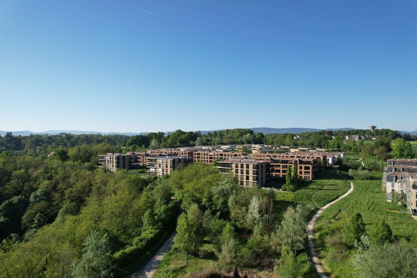 «EINZIGARTIGE DACHWOHNUNG MIT ATEMBERAUBENDER WEITSICHT» - Foto 2 von 16