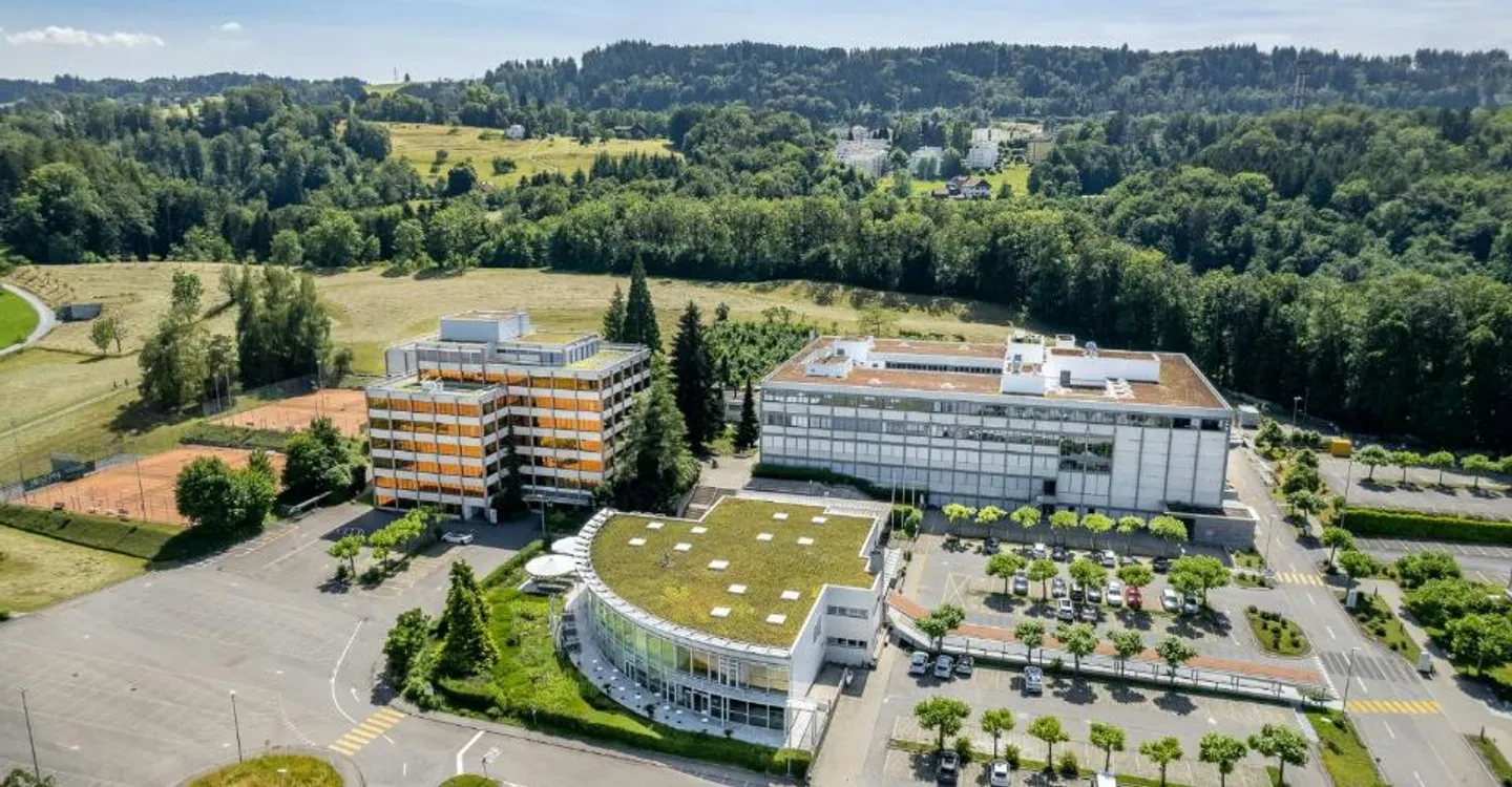 Area gastro completamente attrezzata nel campus Horgen Labs 156m² - Foto 13 di 13