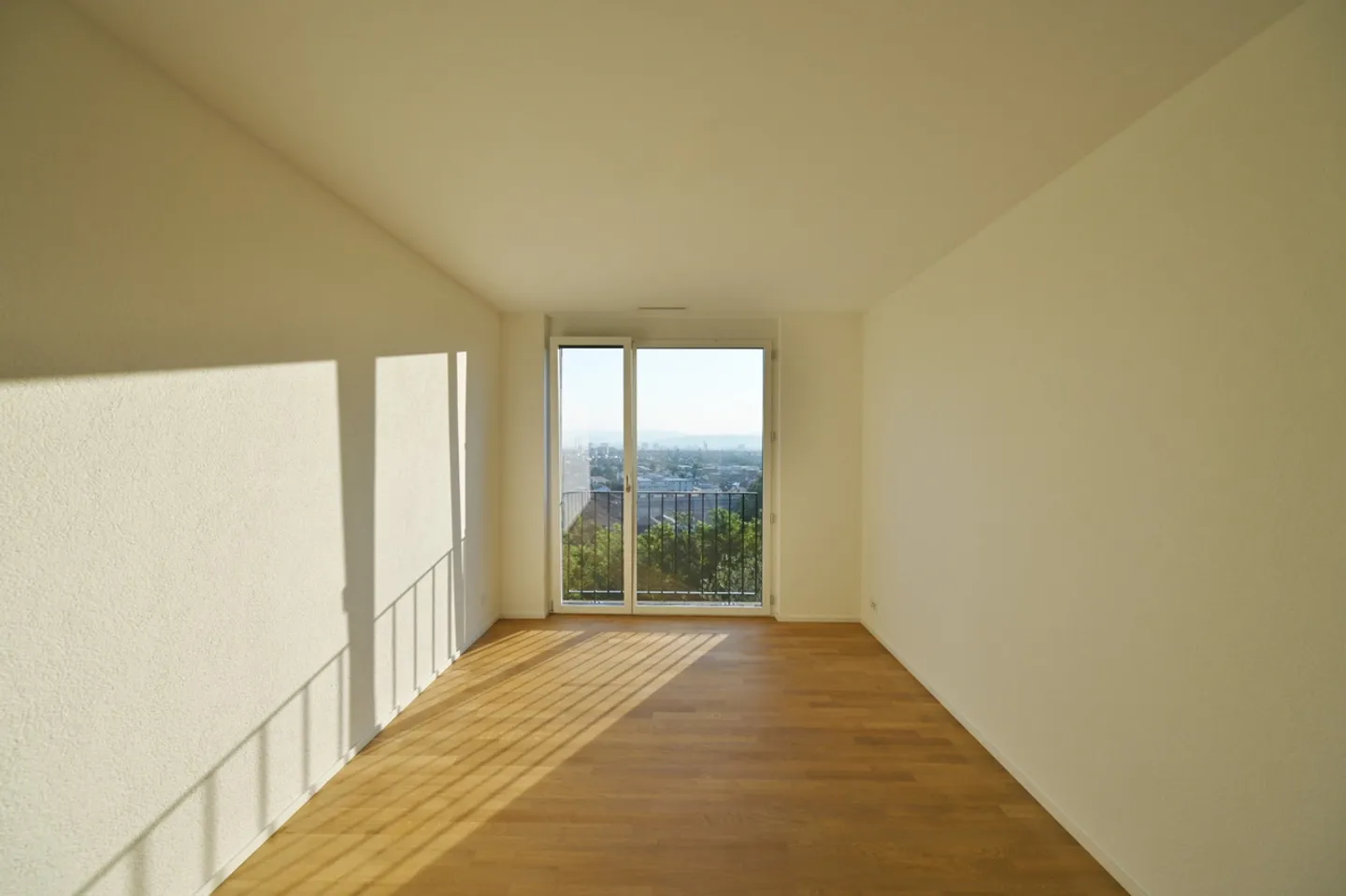 «EINZIGARTIGE DACHWOHNUNG MIT ATEMBERAUBENDER WEITSICHT» - Foto 15 von 16