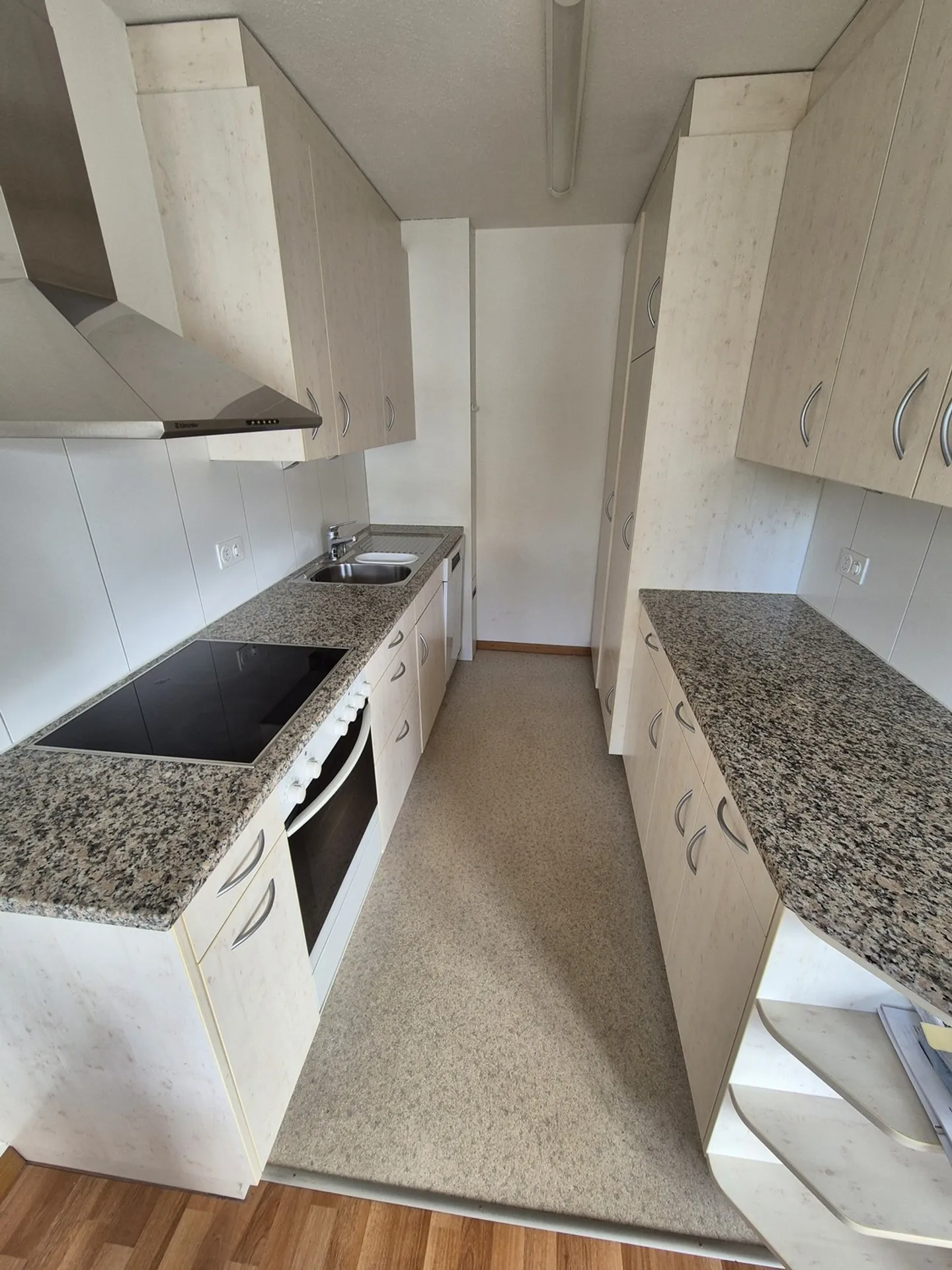 Family apartment in a quiet neighborhood! - Photo 4 of 5