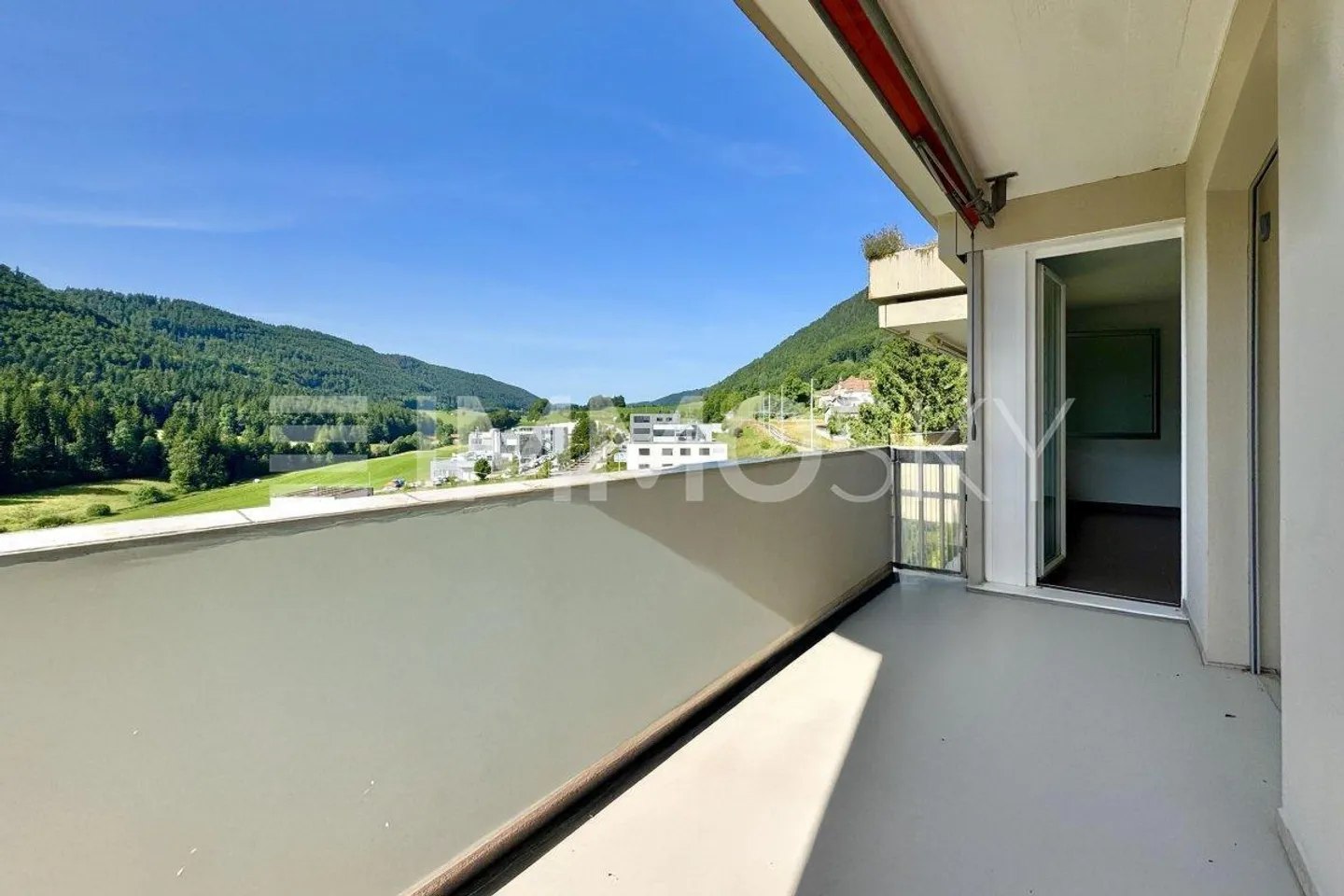 ZU SPÄT BEREITS RESERVIERT - Prächtiges 3.5-Zimmer-Wohnung - Foto 1 von 5