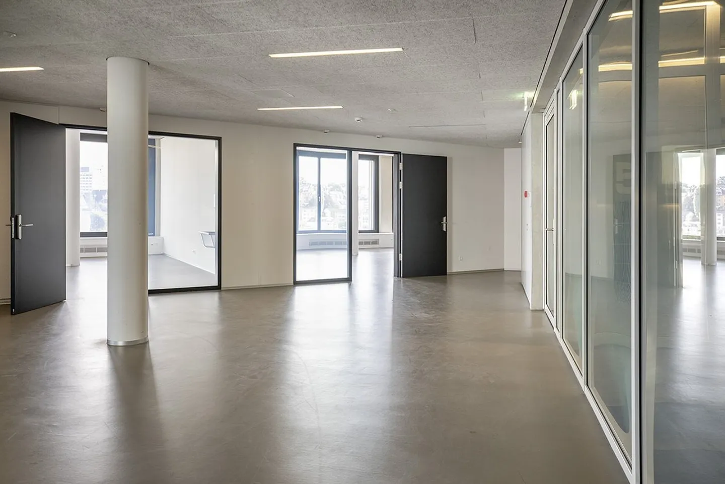 Space for Education, Health, and Culture - in LUCY, Lucerne - Photo 4 of 12