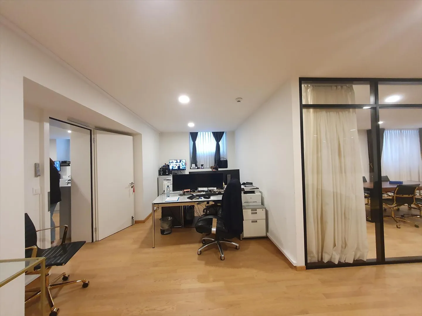 Bellissimo ufficio vicino al centro città - Foto 6 di 7