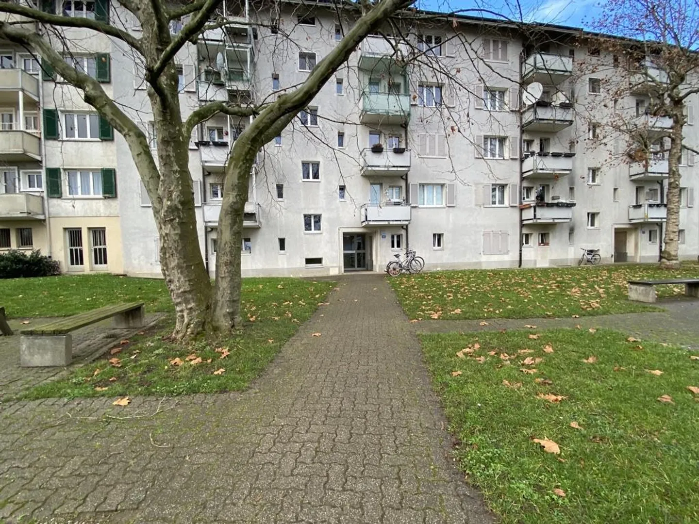 Charmante Wohnung in Basel - Foto 1 von 9