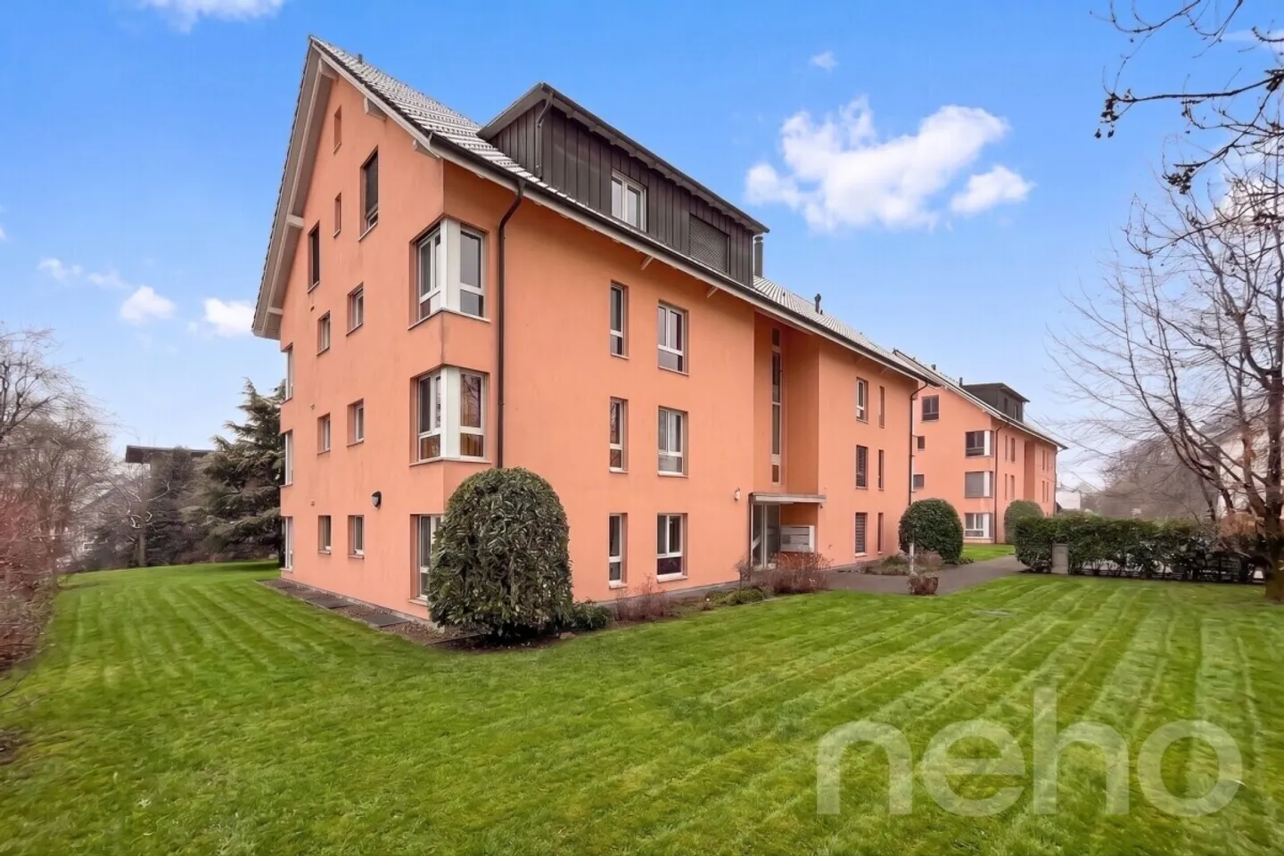 Spacious and well-maintained garden apartment in a quiet location - Photo 12 of 12