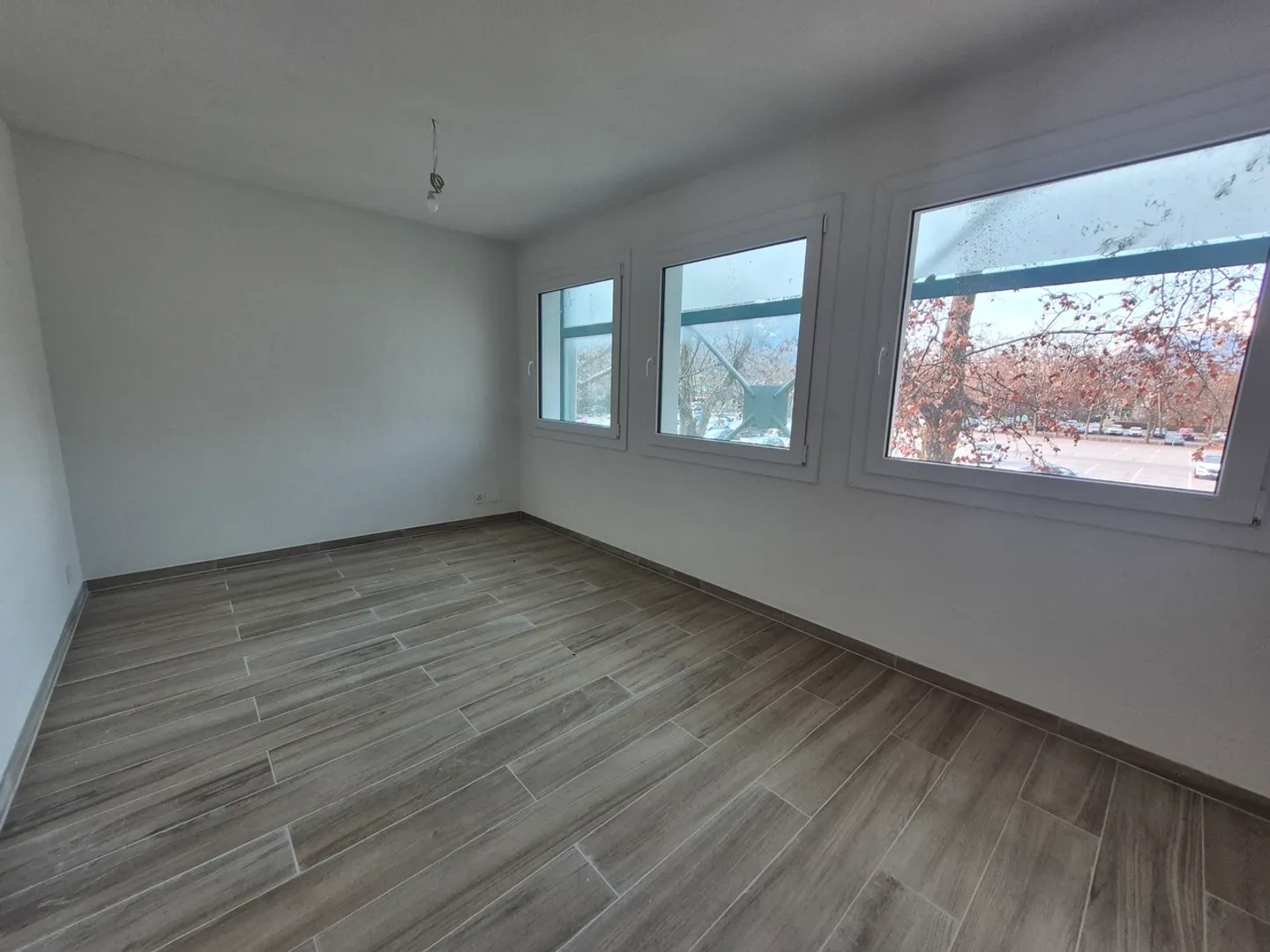 SION - SPACIEUX APPARTEMENT 4.5PCES - Photo 5 sur 10