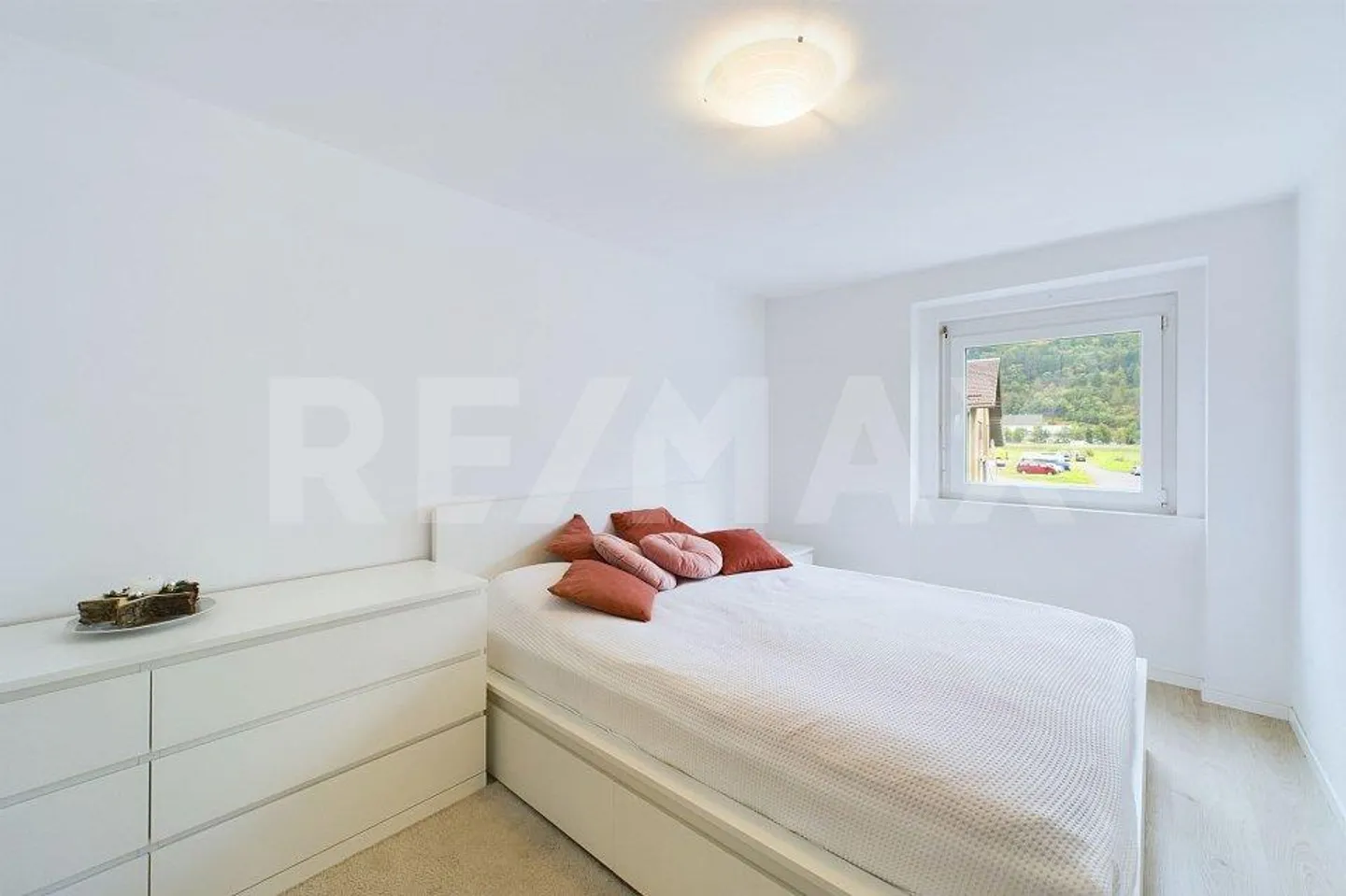 Immeuble multifamilial, bien d'investissement, entièrement rénové en 2015 - Photo 6 sur 13