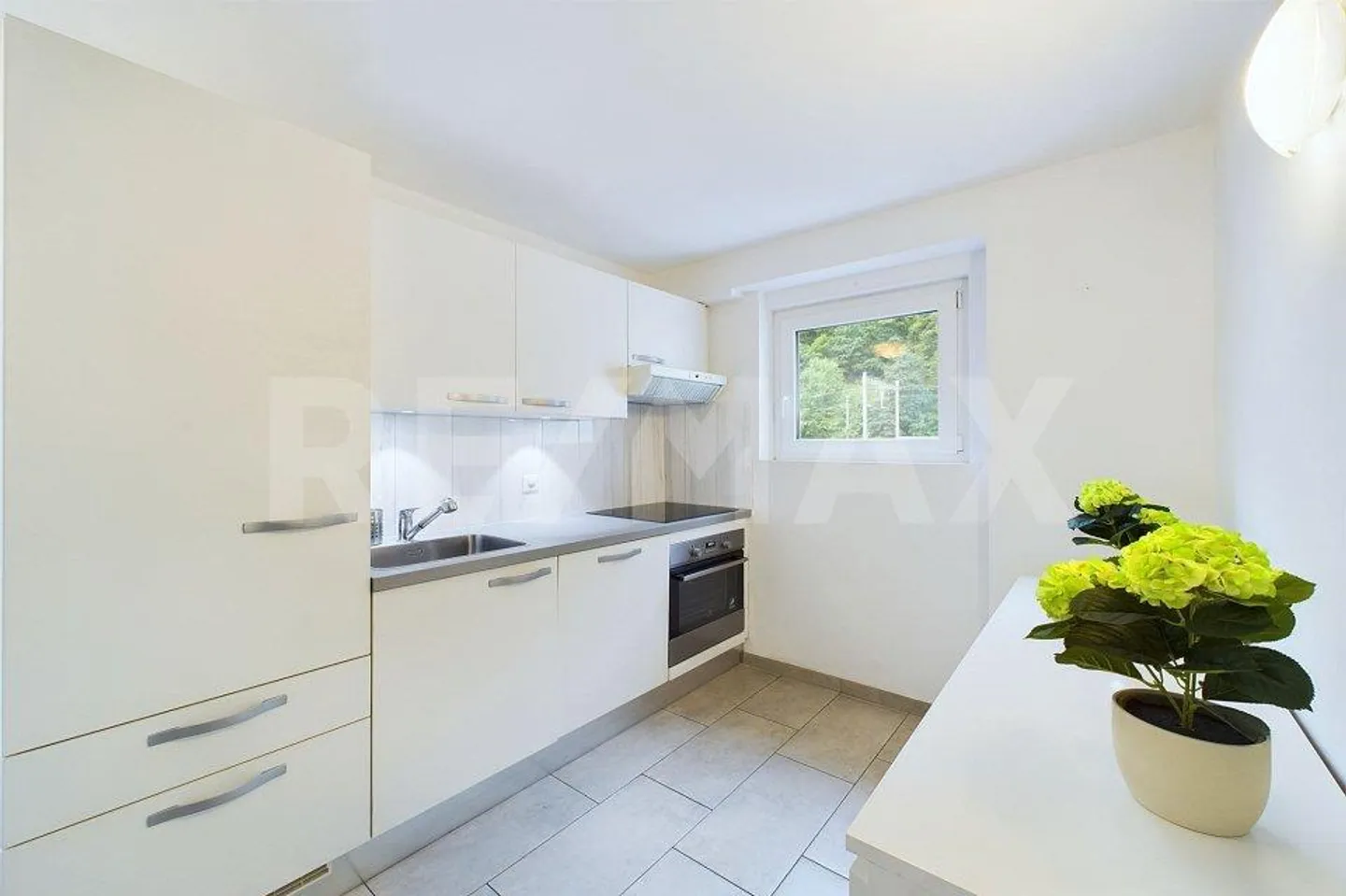 Immeuble multifamilial, bien d'investissement, entièrement rénové en 2015 - Photo 8 sur 13