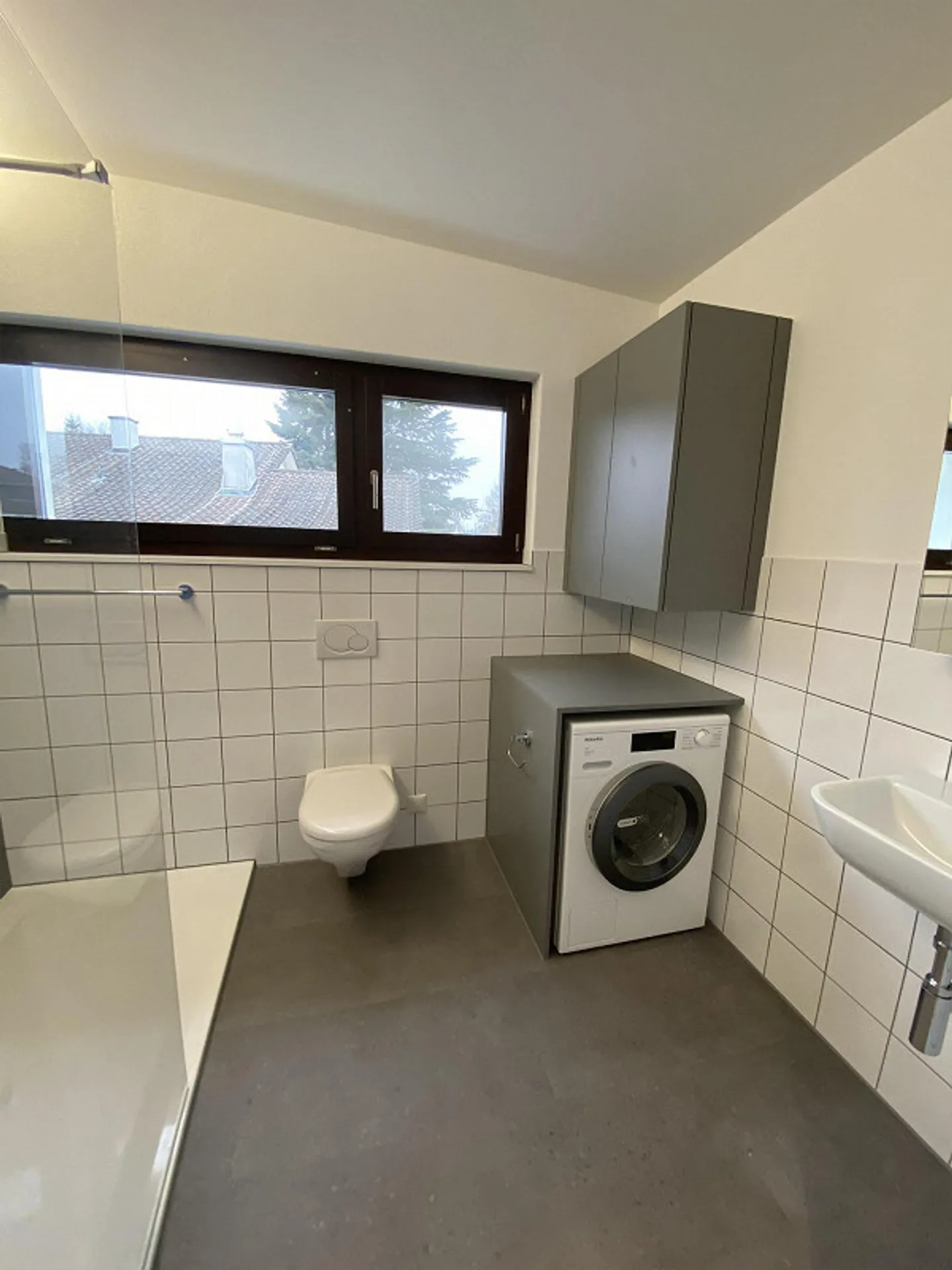 Appartamento luminoso di 3,5 stanze con vista - Foto 10 di 12