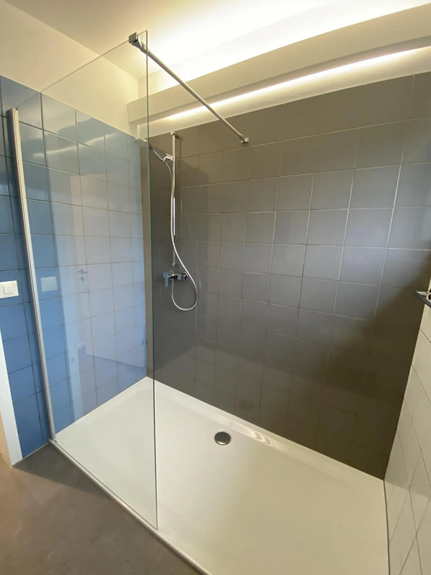 Appartamento luminoso di 3,5 stanze con vista - Foto 11 di 12