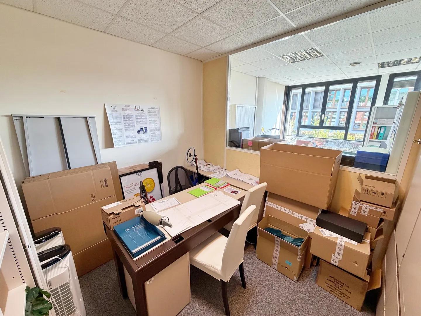 Spacious 146 m² office space in Mies - Photo 13 of 13