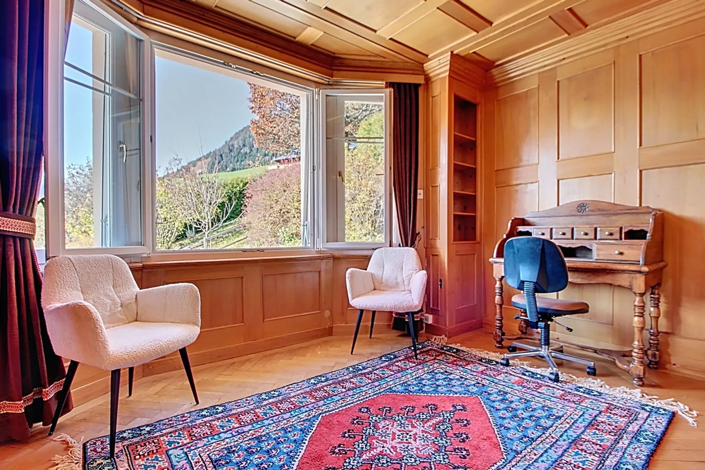 Magnifique propriété sur les hauteurs du village - Photo 6 sur 21